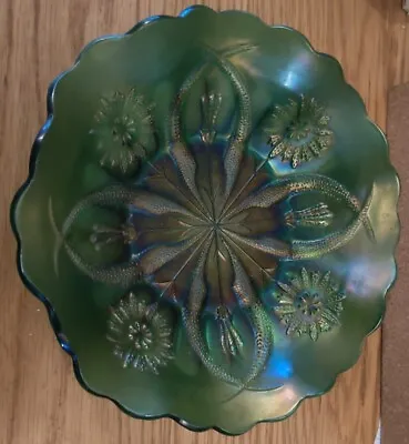 Buy Antique Fenton Green Carnival Glass Bowl - Flower Design Stunning Original Item • 15£