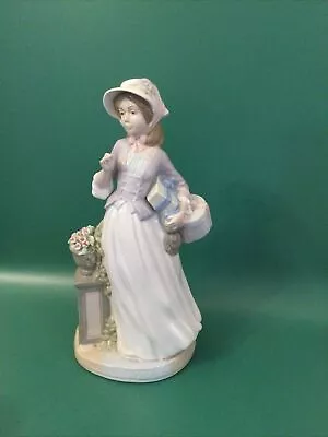 Buy 13  Nadal Lladro Lady Figurine Holding Carrying Packages Gifts Flower • 15£