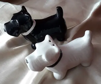 Buy West Highland Terrier Ceramic Salt & Pepper Shakers • 5£