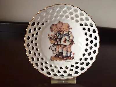 Buy MJ HUMMEL VINTAGE PLATE Follow The Leader (Stand Included) • 8£