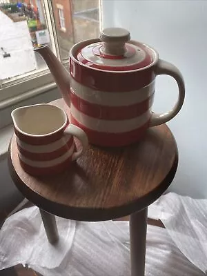 Buy T G Green Cornishware, Red And White Teapot And Cream Jug  • 39£
