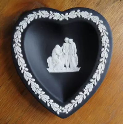 Buy Wedgwood Black Jasperware Heart Shaped Pin Tray Trinket Dish Neoclassical  • 15£