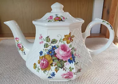 Buy Vintage Sadler Windsor Trellis Octagon Pink Roses Teapot • 15.99£