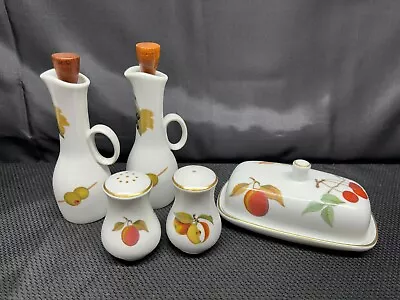 Buy Royal Worcester  EVESHAM  Gold ~ England ~ 6 Piece Accessory Set: S&P, Butter + • 84.88£