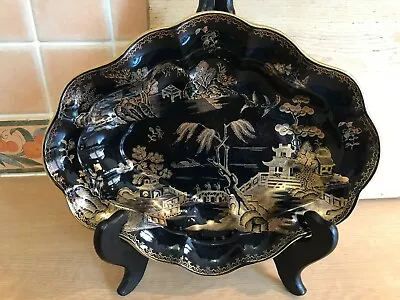 Buy Booths Silicon China Scalloped Bowl/Serving Dish - Black & Gold Willow Pattern • 55£