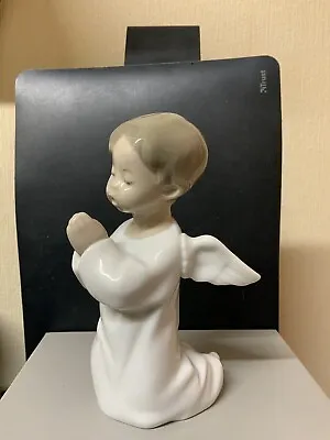 Buy Lladro Figurine Angel Kneeling Praying ‘4538’ • 25£