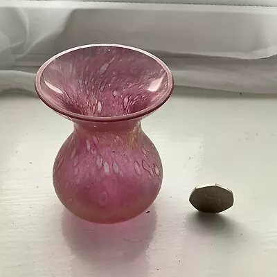 Buy Vintage Heron Glass Vase Pink Iridescent Colour • 5£