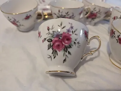 Buy Royal Vale Vintage 1970's Bone China Cups Saucers & Plates In Great Condition  • 40£