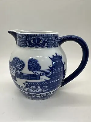 Buy Vintage Victoria Ware Ironstone Flow Blue Willow Pitcher 5  • 19.17£