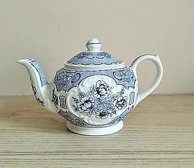 Buy James Sadler 'Afternoon Tea Filigre Floral' Small Teapot Collectable Blue White • 18.99£