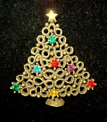 Buy Vintage J.J. Signed Multi-Color Rhinestone Christmas Tree Pin Book Piece  • 18.90£