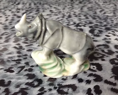 Buy Collectible Wade England Glazed Pottery Whimsy / Whimsey - Rhino / Rhinoceros  • 5£