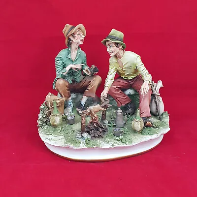 Buy Capodimonte Group Figure - Tramps Doing Barbeque (heavy) • 230£