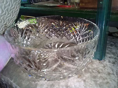 Buy Cut Crystal Glass Bowl • 15£