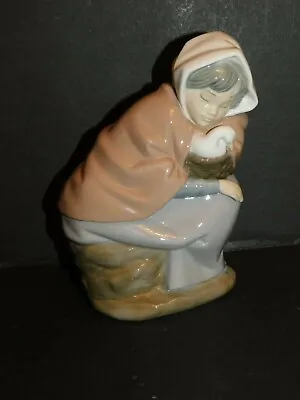 Buy Nao Lladro Porcelain Figurine Sleeping Girl With Duck Goose In Basket Spain 1982 • 22.95£