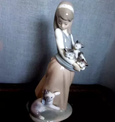 Buy Lladro Porcelain Collectible Figuriner Girl With Kitten And Cat Spain • 39£