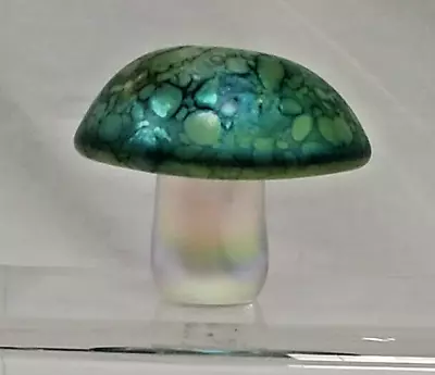 Buy John Ditchfield Green Glass Mushroom • 21£