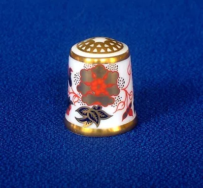 Buy Thimble - Royal Crown Derby - Asian Rose - The Derby Collection - 1986 - 1993 • 2.99£