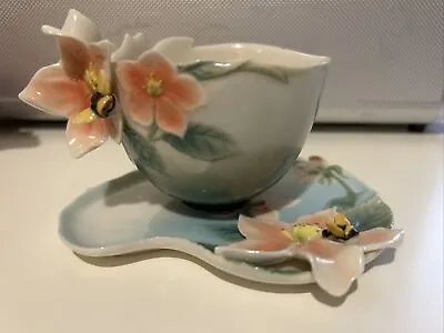 Buy Franz Porcelain - Bee Cup And Saucer  *Cup Has Chip* FZ0036 • 59.99£