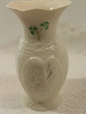 Buy Belleek Scalloped Porcelain Vase 6.5 Inches Tall-Ireland • 14.38£