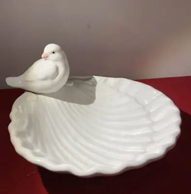 Buy White Ceramic Fluted Shell Bowl With Dove . Spanish  • 7£