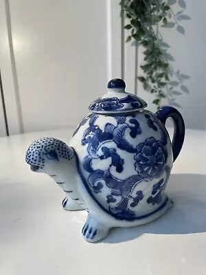 Buy Vintage Blue & White Turtle Tortoise Tea Pot Willow Pattern Chinoiserie • 29.75£