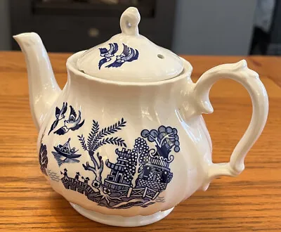 Buy Vintage Sadler Teapot Blue & White • 10£