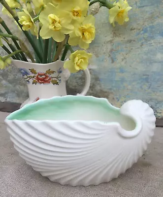 Buy Vintage 1950/60s Sylvac White/Green Seashell Mantle Vase 619 • 14£