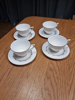 Buy Royal Doulton RONDO Pattern H4935  Set Of 4 Cups & Saucers ~ 2 1/2  Tall • 25£