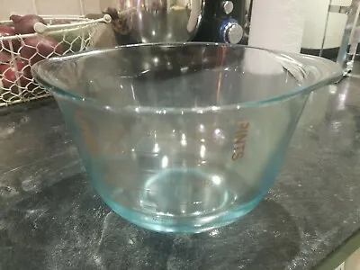Buy Pyrex Mixing Measuring Bowl With Pourer Imperial & Metric 2.5 Pts Clear Glass • 16.99£