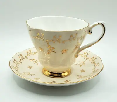 Buy Royal Grafton Fine Bone China Tea Cup An Saucer Pale Pink An Gold England • 48.21£