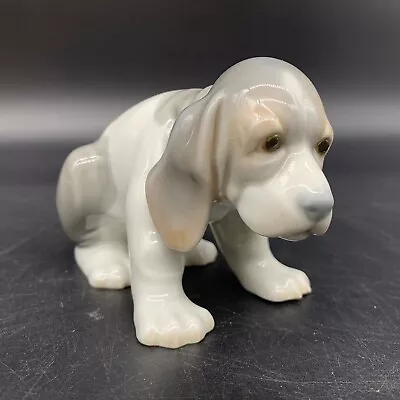 Buy VTG Lladro  Sad Puppy  Beagle Dog 6  Porcelain RETIRED Figurine #1071 J-27-D 46 • 37.92£