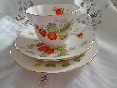 Buy Queens Rosina China Virginia Strawberry Trio 1st Quality(3 Available) • 28£