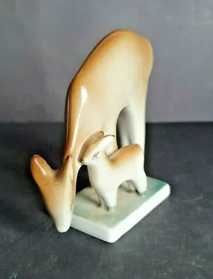 Buy Porcelain Deer And Fawn Figurine By Zsolnay Pecs Of Hungary (Glossy) - 9 Cm • 10£