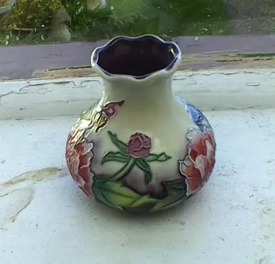 Buy Old Tupton Ware  Decorative Small Vase • 20£