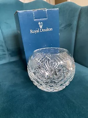 Buy Royal Doulton Cut Glass Vase • 19.99£