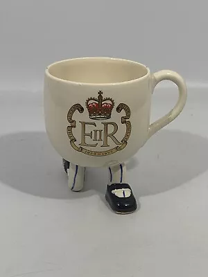 Buy 1977 Queen Elizabeth II Silver Jubilee Carlton Ware Walk Ware  Kneeling Cup • 14.99£