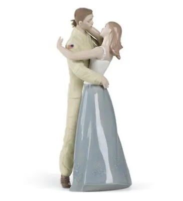 Buy New Nao By Lladro Welcome Home Couple Figurine #1605 Brand Nib Soldier Rare F/sh • 167.13£