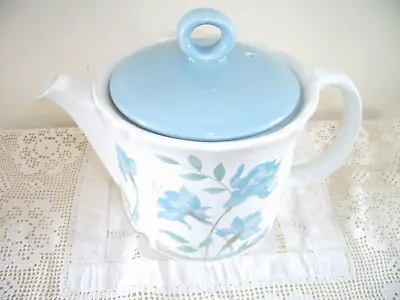Buy Large Sadler Teapot Pretty Blue & White Floral - Two Pint Capacity • 9.99£