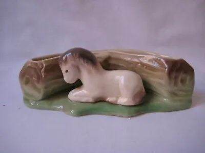 Buy Eastgate Pottery Fauna - Horse At Log Posy • 3£