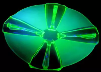Buy Art Deco Czech Stolzle Uranium Green Glass Large Serving Plate • 28.99£