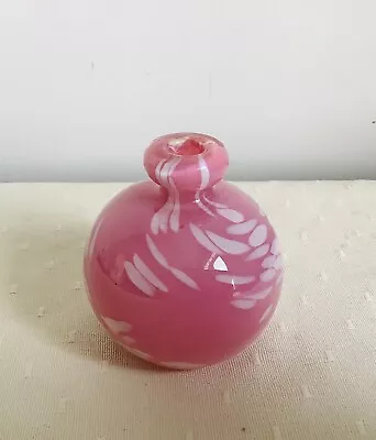 Buy Pink Mdina Glass Bud Vase Swirling White Signed Vintage Art Glass 3.5cm High • 7£