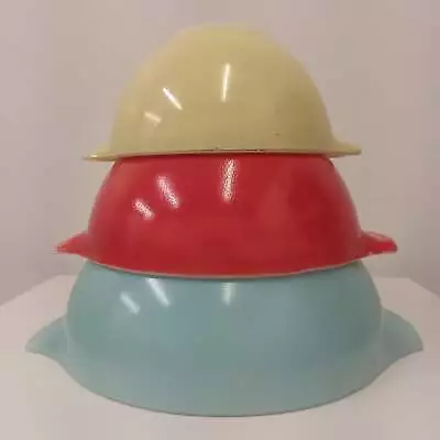 Buy Vintage Set Of 3 Pyrex Spray Ware Nesting Bowls • 85£