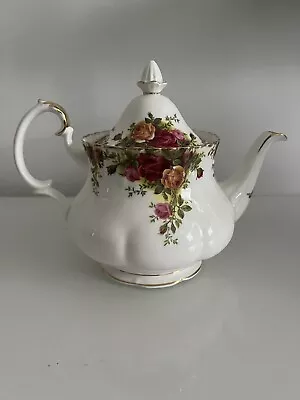 Buy Royal Albert Old Country Roses Large Teapot • 38£