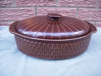 Buy Wedgwood Pennine Brown Large Covered Casserole Dish • 12£