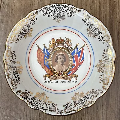 Buy Queen Elizabeth II Coronation Dish • 10£
