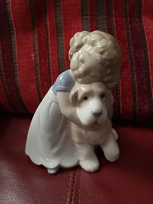 Buy NEW LLADRO ‘girl With Dog’ Figurine • 25£