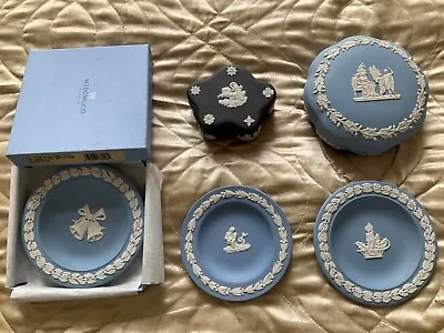 Buy Wedgwood Jasper Ware 5 Pieces. Pin Dishes, Trinket Dishes With Lids. Job Lot (6) • 12£