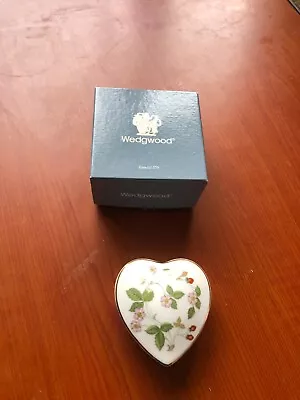 Buy WEDGWOOD ~ WILD STRAWBERRY Bone China HEART SHAPED TRINKET BOX  W/original Box • 9£