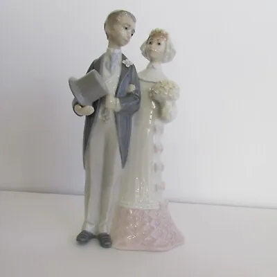 Buy Lladro Vintage Bride And Groom 4808 Couple Getting Married Retired Figurine-NEW • 34.41£